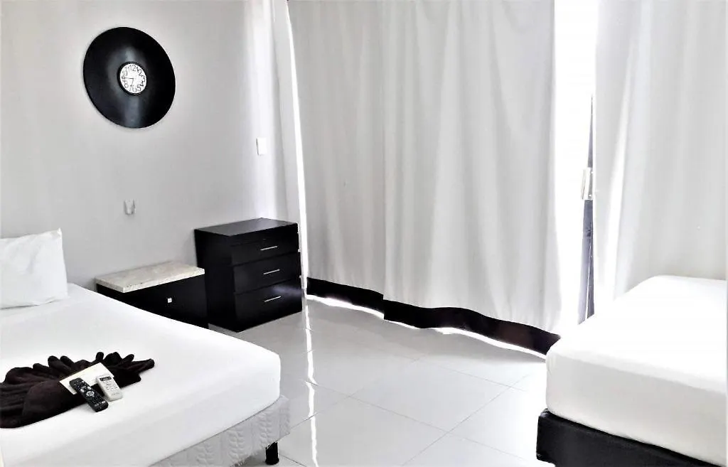 Encantada Condo 普拉亚卡门